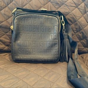 STEVE MADDEN CROSSBODY